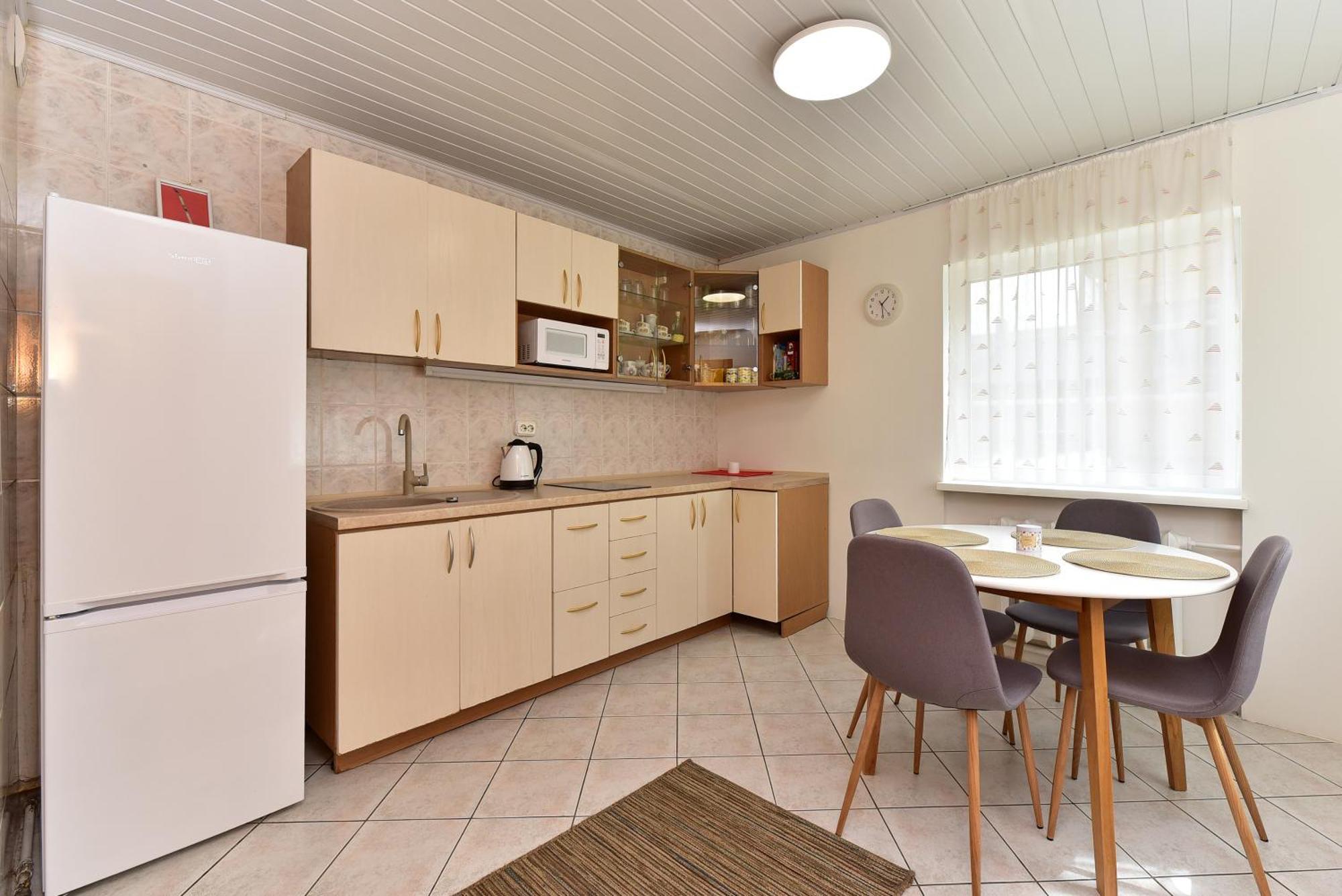 Augutes Zurlienes Apartamentai Trakai Buitenkant foto